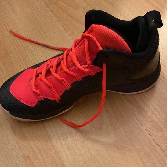 Jordan shoes - Picture 3 of 4